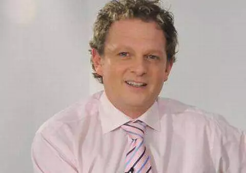 Mara Bănică SARE LA GÂTUL lui Leonard Miron: "Să tacă din gură! Stă de 15 ani la Londra şi a luat bani din România!"