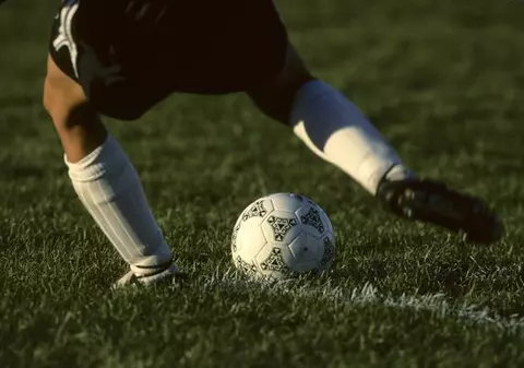 A câştigat un super pariu şi şi-a lăsat patronul fără maşina de 100.000 de euro. Vezi despre ce a fost vorba!