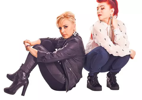 «Cătălin, te iubim, ne-ai schimbat viaţa!» Vezi care sunt primele cliente ale casei de discuri înfiinţate recent de Măruţă