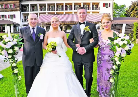 Naşi pentru prima oară? Iată ce îndatoriri aveți, dacă apropiații v-au ales ca «părinți spirituali»