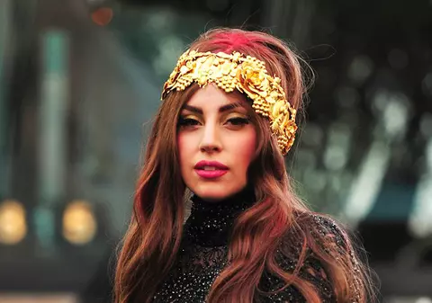 Lady Gaga SE MĂRITĂ la vară! Uite CINE este alesul cântăreţei! FOTO