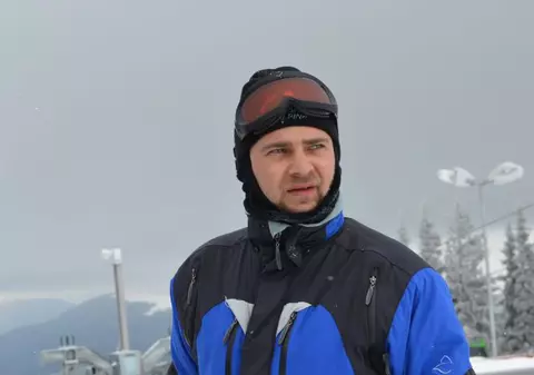 Cosmin Seleşi la un concurs de ski: "Am fost depăşit de un domn de 75 de ani" | FOTO