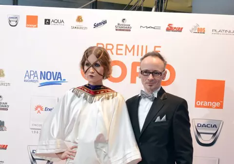 Replica lui Mihai Albu, după ce a fost felicitat de soție: ”Măi, măi, tu mă mai iubești”. Vezi ce i-a mai scris acesteia!