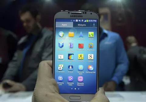 Cât costă fabricarea unui Samsung Galaxy S4