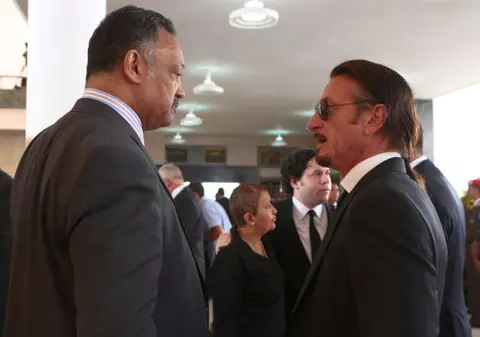Sean Penn, la funeraliile lui Hugo Chavez
