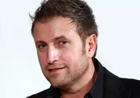 "Poate să fie hâdă, urâtă, strâmbă, eu oricum o iubesc" Cui crezi că i-a făcut Cătălin Botezatu această DECLARAŢIE de DRAGOSTE?