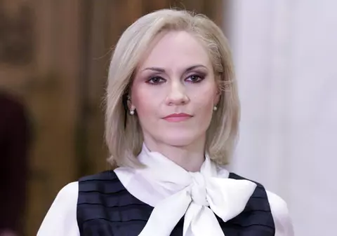 Bunicul Gabrielei Vrânceanu Firea e cel mai bătrân jandarm din judeţul Vaslui! Vezi cum arată!