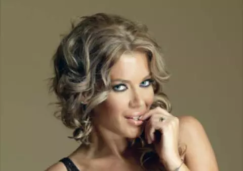 Gina Pistol NU L-A UITAT pe fotbalistul Mihai Răduţ: "Este un băiat foarte ok, un băiat SUPER. Am o relaţie foarte frumoasă cu părinţii lui"