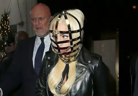 Lady Gaga împlinește astăzi 27 de ani