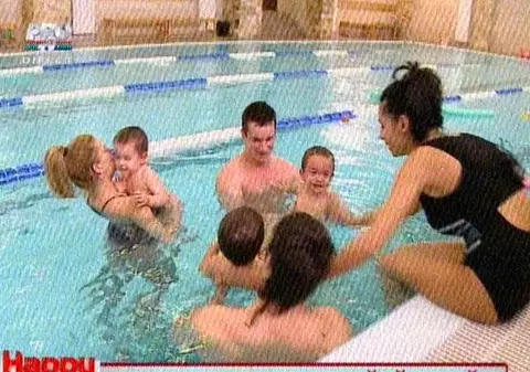 Nicoleta Luciu își lasă copiii să urle ca din gură de șarpe: "Nu pățesc nimic!"