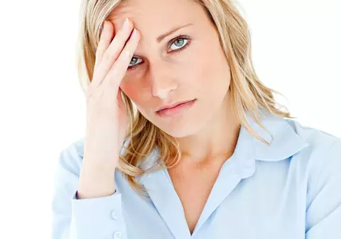 Paradoxul româncelor: "cele mai frumoase femei din lume" SE CRED URÂTE!