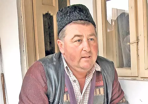 Îşi vinde mieii în rate, pe caiet