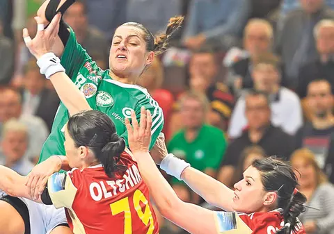 Oltchim poate face astăzi un pas mare spre finala Ligii Campionilor la handbal feminin | La luptă, fetelor!