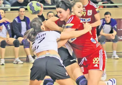 Krim a luat-o pe Manea! «Veterana» Oltchimului pleacă la cea mai valoroasă echipă de handbal din Slovenia