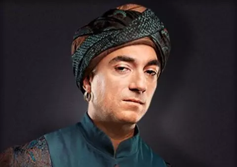 În "Suleyman Magnificul" este un simplu EUNUC, însă, în realitate, e un ADEVĂRAT SULTAN! Vezi ce apartament de vacanţă are Sümbül! FOTO