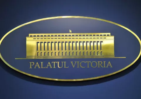 Guvernul a fost  ”invadat” de programatori! FOTO!