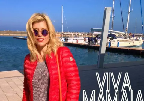 Imnul stațiunii Mamaia, cantat de Loredana cu Radu Mazăre - VIDEO