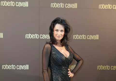 EXCLUSIV: NICOLETA LUCIU, DETALII DESPRE NUNTĂ! VEZI ce spune vedeta despre ROCHIE, MENIU ŞI SFATURILE PENTRU FINI | VIDEO