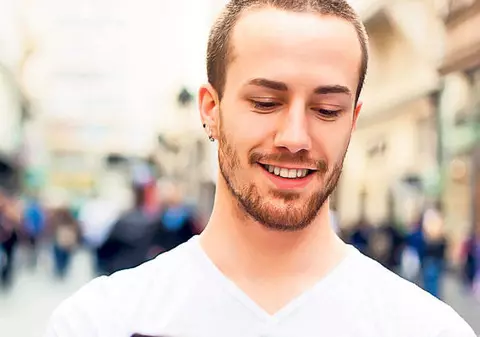 Atenție la telefoanele ieftine cumpărate din China. Mai mulți producători sunt în prag de faliment. Care sunt aceștia și ce probleme au