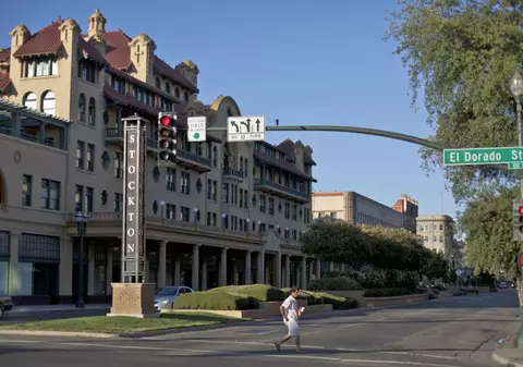 Încă un oraș american a intrat în faliment! Cel mai mare de până acum 