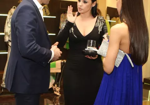 După ce a atacat, la un bal de caritate pentru autiști, vedetele prezente la lansarea magazinului Cavalli, Andreea Marin a dat fuga la ... ACELAȘI EVENIMENT