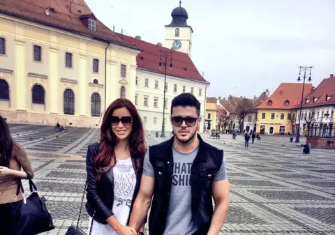 CUM ÎL ALINTĂ Bianca Drăguşanu pe Victor Slav? Roşcata "s-a dat de gol", în mod public 