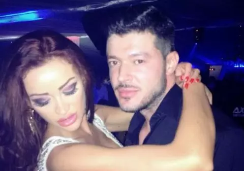 Poze: Bianca Drăguşanu şi Victor Slav, distracţie în club