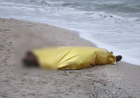 Un bucureştean a fost găsit mort la malul mării pe o plajă din Mamaia