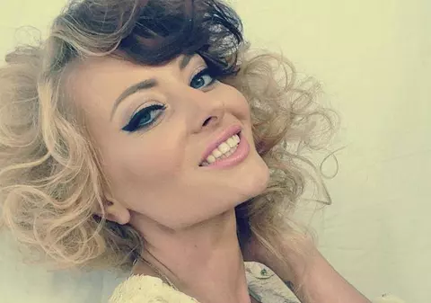 Delia Matache ŞI-A FĂCUT CHITARISTUL DE RÂS! Uite în ce situaţie l-a pus | VIDEO