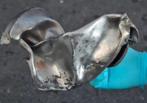 Uite aşa arătă dispozitivul care a provocat explozia de la Boston! | FOTO