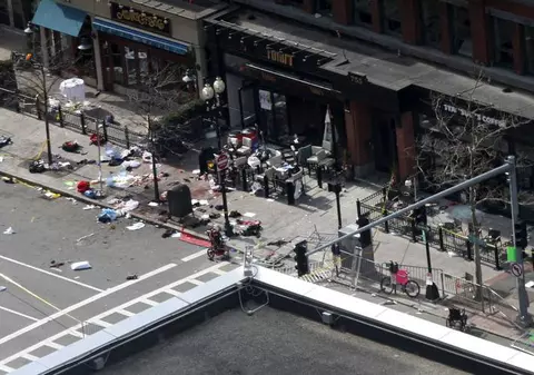 UN SERIAL din SUA a PREZIS pas cu pas ATACUL TERORIST din BOSTON! SECVENEȚELE reale ale MORȚII, trase la INDIGO cu un episod din ”Family Guy”  