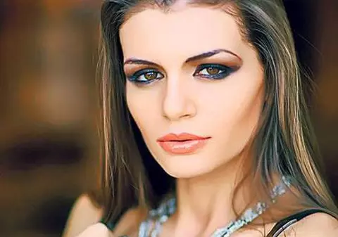 SCHIMBARE UIMITOARE! Ce face Monica Gabor în SUA, după ce a renunţat la modelling | FOTO