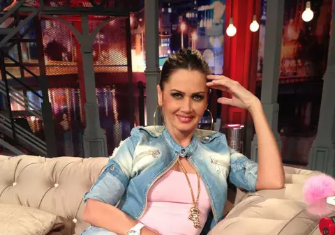 Oana Zăvoranu a ajuns piele şi os: "Nu pot trăi fără medicamente. Mi se întâmplă des să-mi cadă capul într-o parte"