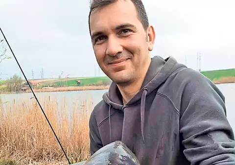 Cele mai tari trucuri pentru pescuit! Libertatea îţi dezvăluie astăzi cum să dai primăvara la crap