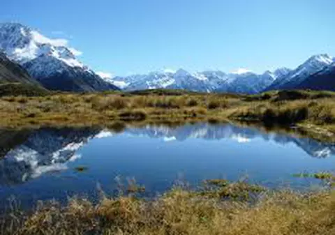Iată în ce destinaţii exotice poţi lucra dacă vrei să pleci din ţară. 