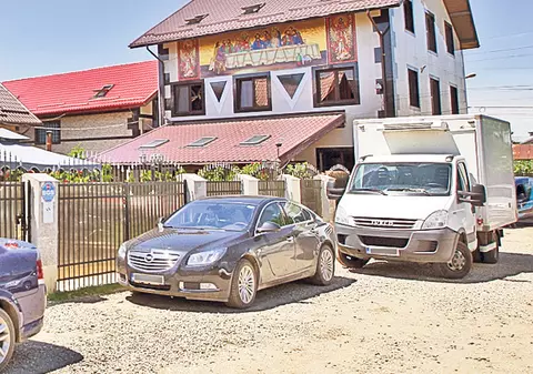 Traficanţii de la azilul de bătrâni au fost reţinuţi