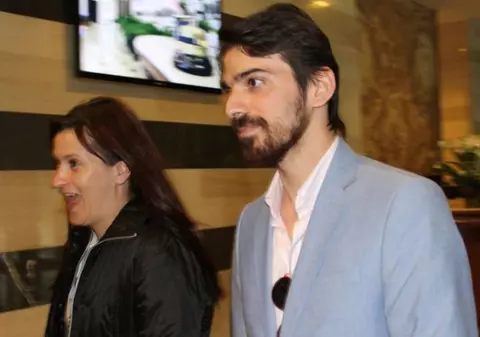 POZE EXCLUSIVE cu iubitul ANDREEI MARIN, la Bistriţa! Cât de FERICITĂ pare Zâna cu el