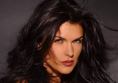 Ghici cine o potcoveşte pe Monica Bîrlădeanu! Intră să afli amănunte! | FOTO
