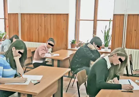 Elevă din Arad, data afară de la BAC. I-a sunat mobilul chiar în timpul examenului