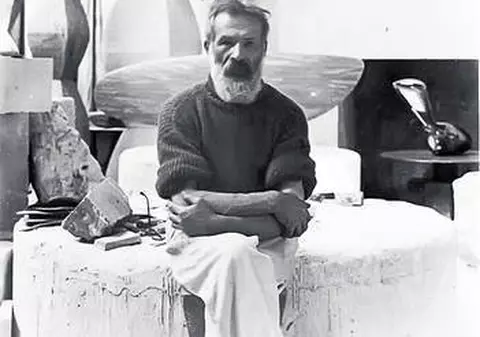 90.000 de lei pentru aducerea lui Brâncuşi în România