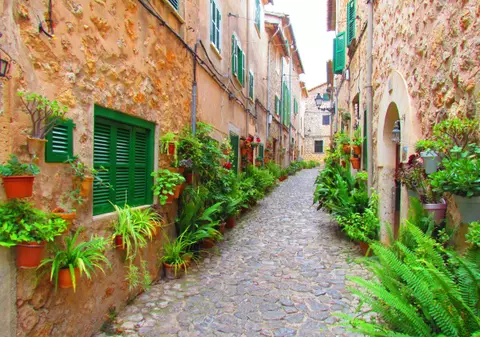 Valdemossa - un motiv irezistibil sa faci vacanta in Mallorca