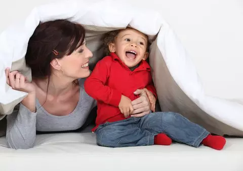 Nu prinzi loc la grădi? Ia-ţi bonă certificată în UE! 