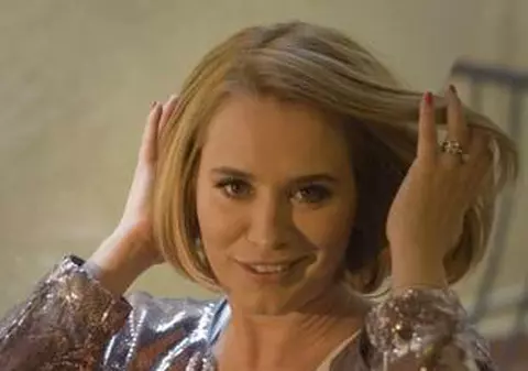 ANI DE LICEU cu IUBIRI FRUMOASE. Uite CÂT DE DULCE era liceana ANDREEA ESCA | FOTOGRAFIE INEDITĂ