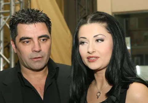 Gabriela Cristea I-A DAT ÎNTÂLNIRE lui Marcel Toader la...PRIMĂRIE pentru A DIVORŢA! Vezi ce MESAJ i-a transmis ÎN DIRECT!