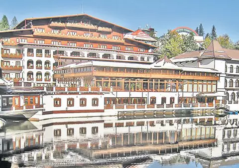 Luna mai la Hotel Aurelius Poiana Braşov: 50 de euro/ cameră, cu mic dejun inclus!