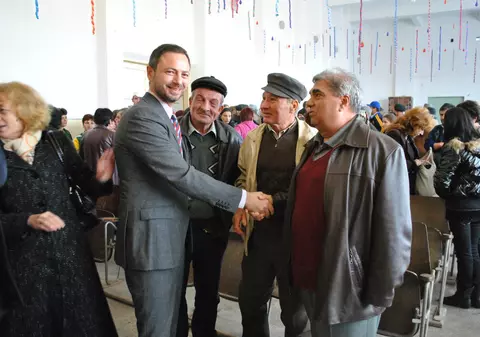 Deputatul PNL Dan Motreanu cere Guvernului să protejeze terenurile agricole de cumpărătorii străini 