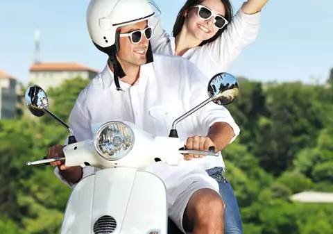 Ai scuter? Vezi cum poţi obţine permisul