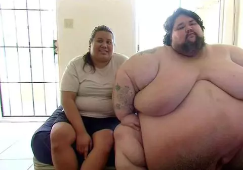 ÎNVINS DE KILOGRAME!  A murit deoarece era prea gras  | VIDEO