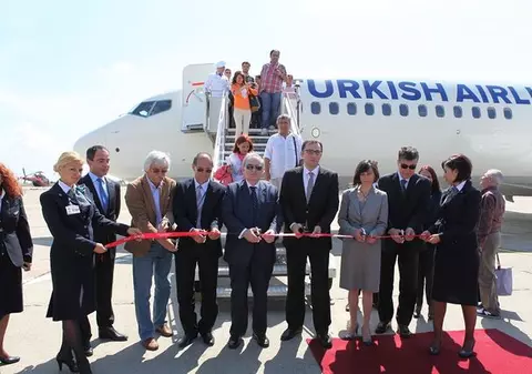Pe ruta Istanbul-Constanţa se zboară din această lună direct