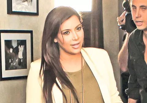 După ce a născut o fetiţă, Kim Kardashian va poza în Playboy!